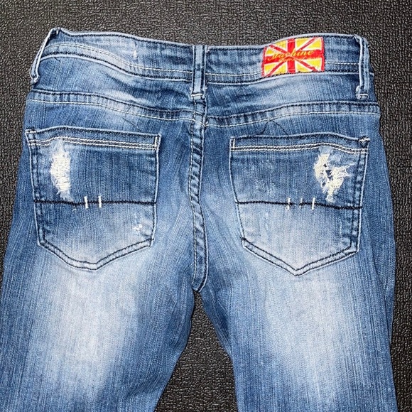 Machine Jeans Low-Rise Classic Distressed Jeans - Picture 9 of 11